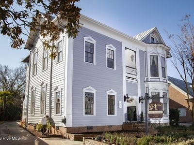 509 Pollock Street