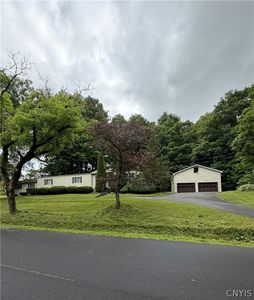 Property at 6768 Forbes Rd, Canastota, NY