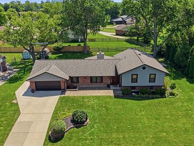 3695 Meadowcourt Dr