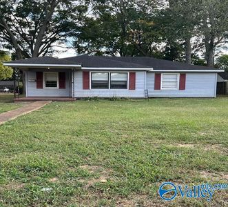 1415 Locust St SE