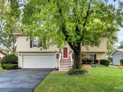 2221 Candleberry Ln