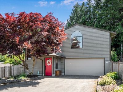 2715 Garfield Avenue SE