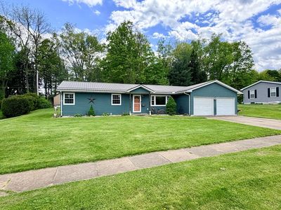 107 W Ogle St