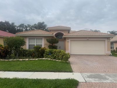 5076 Nautica Lake Circle