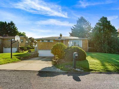 211 Halsey Dr