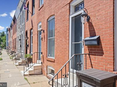 24 N Streeper St