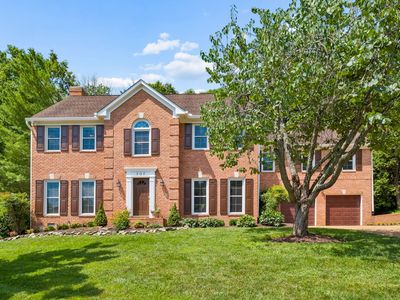 707 Roantree Dr