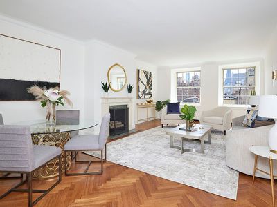 3 E 77th St APT 8B