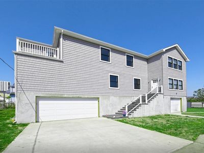 200 Beach 2nd Street