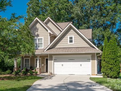 2562 Roseview Ln