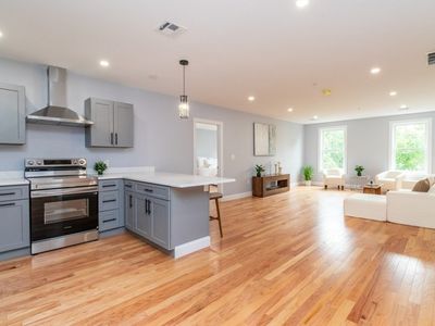 585 Washington St #307