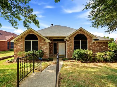 7117 Charleston Dr