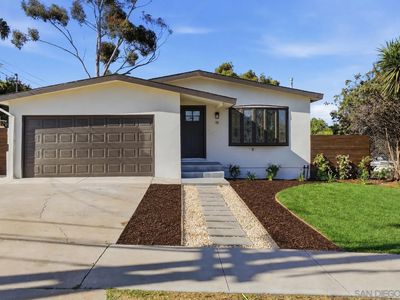 112 Country Club Dr