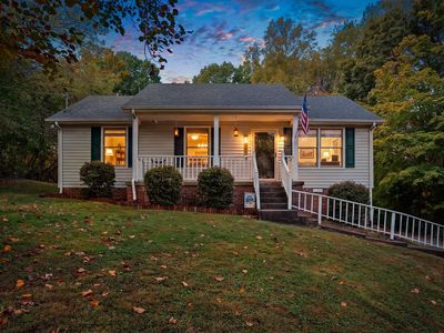 1150 Chapel Hill Cir