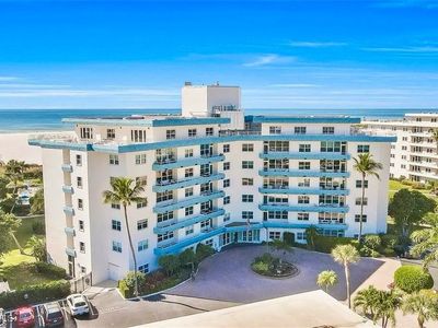 220 Seaview Ct APT 504