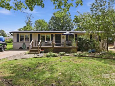 Property at 21013 Entrada Dr, Cornelius, NC