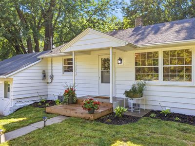 Property at 985 Sunnyfield Rd N, Mound, MN