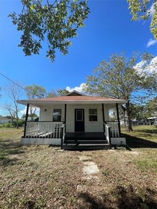 Property at 700 & 708 3rd St, Edna, TX