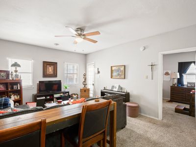 706 W 22nd St APT 206