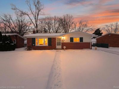 22216 N Brandon Ave