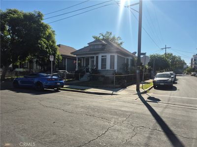 2600 E 2nd St