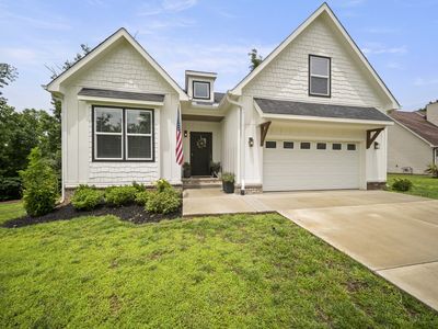 212 Cherokee Dr