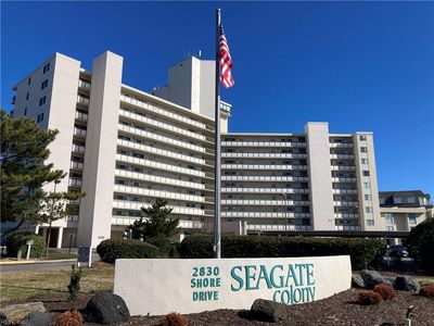 2830 Shore Dr APT 606