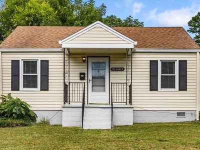 719 S Holden Rd
