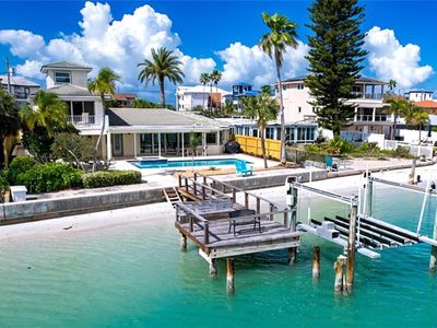 7711 Bayshore Dr
