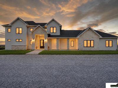 1652 County Road East Rd E