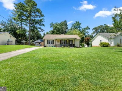 Property at 2560 Fairlane Dr, Cumming, GA