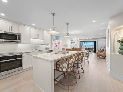 1795 Middle Gulf Dr APT 302