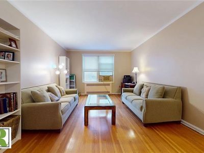 902 Ocean Pkwy APT 3F