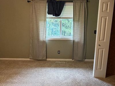 Property at 12591 Airport Rd, Dewitt, MI