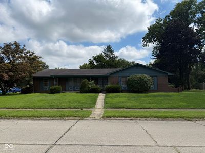 Property at 711 Brushwood Ln, Greenwood, IN