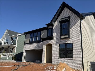 713 Crystal Lake Pkwy