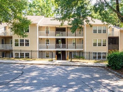 1309 Hillbrow Ln