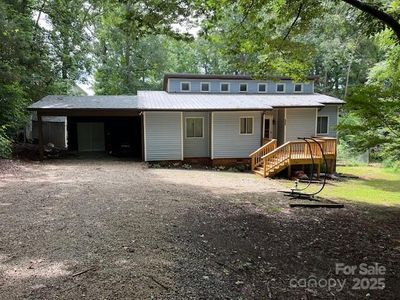 4909 Charmwood Ct NW