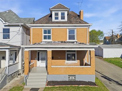 1407 Maple St