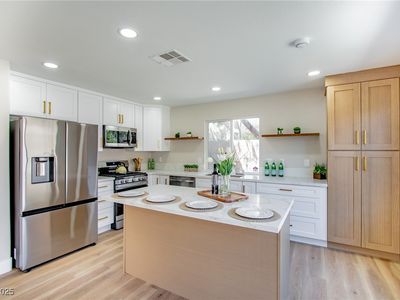 3380 Mountain Bluebird St