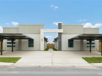 1900 W Violet Dr