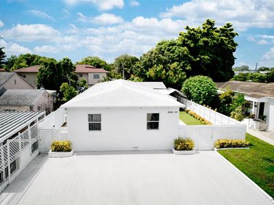 2550 SW 10th St