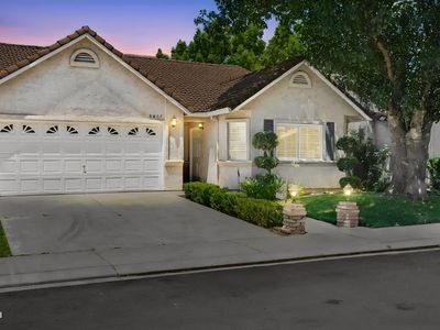 2817 Mozart Dr