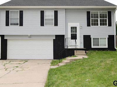 Property at 13522 S 31st St, Bellevue, NE