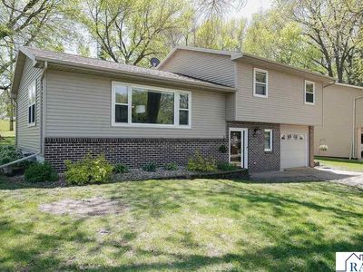 Property at 135 Eltinge Pl, Fairmont, MN