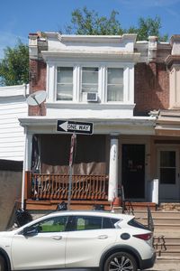 1967 W Laveer St