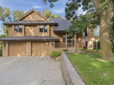 825 Timbercrest Dr