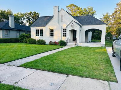 221 N Purdy St