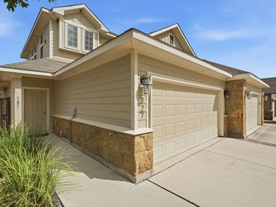 727 GRISTMILL DR