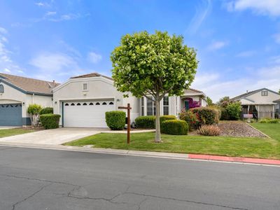 935 Bridgeport Way